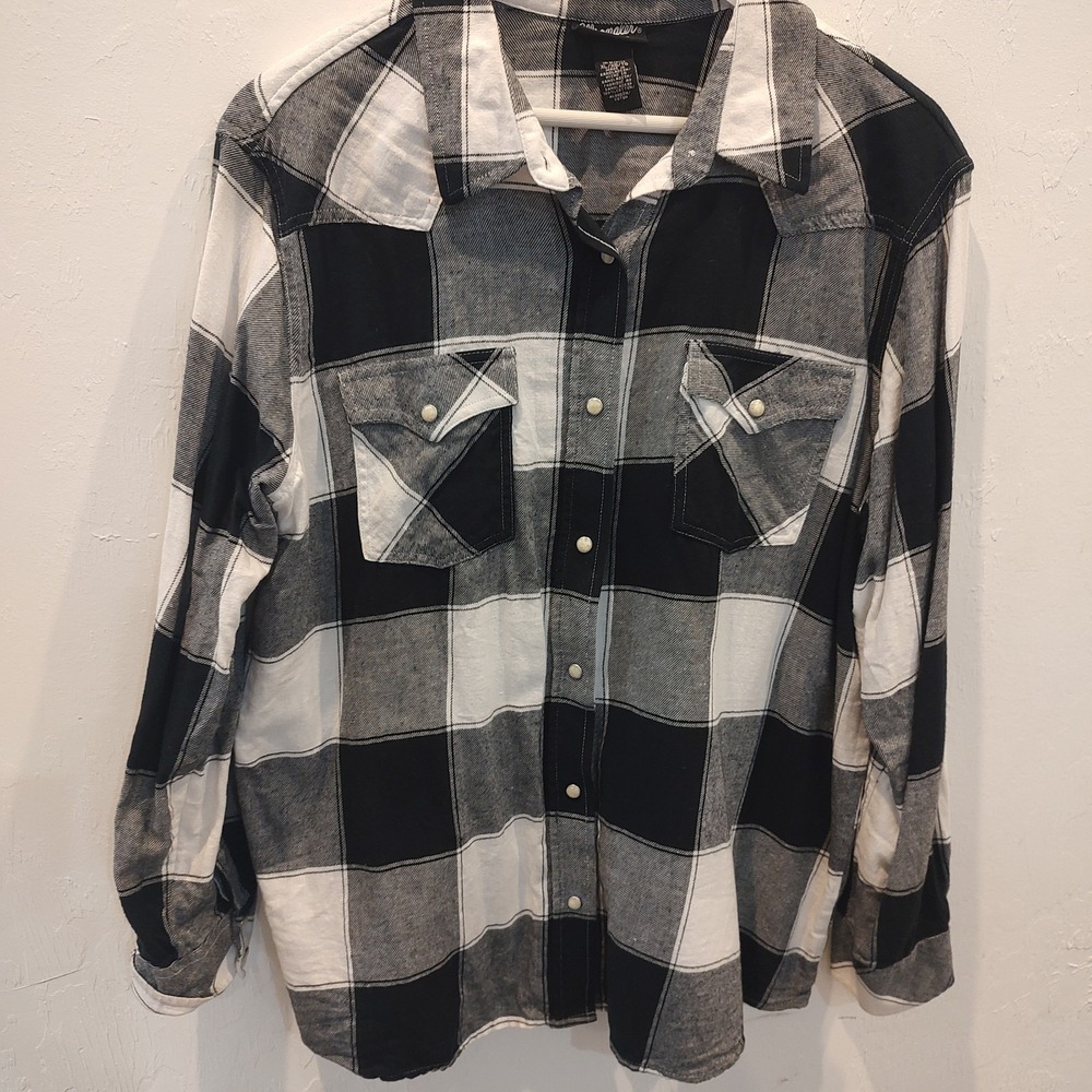 Wrangler Retro Women Sz XL Black Plaid Western Pearl Snap Shirt Cowgirl Ranch